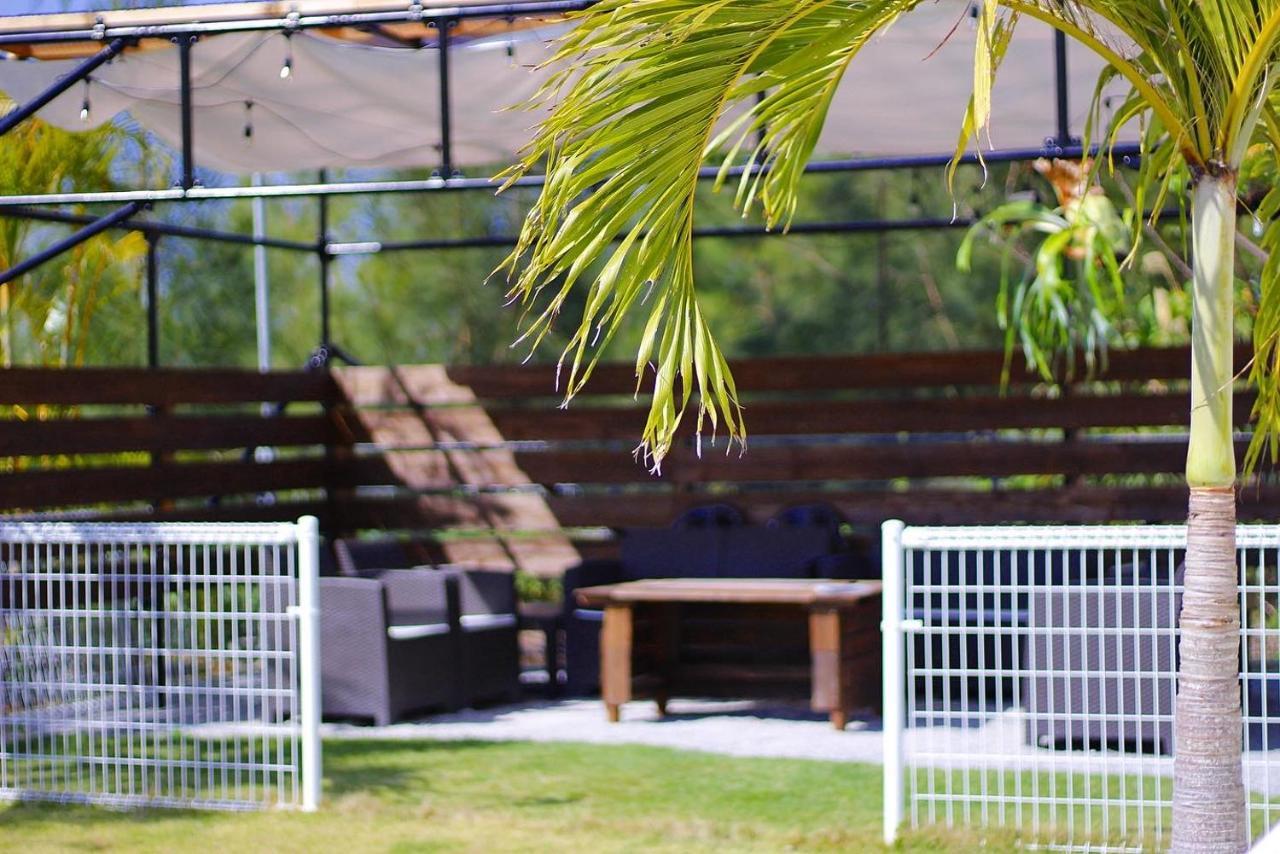 Nangoku Lodge Booya Онна Экстерьер фото